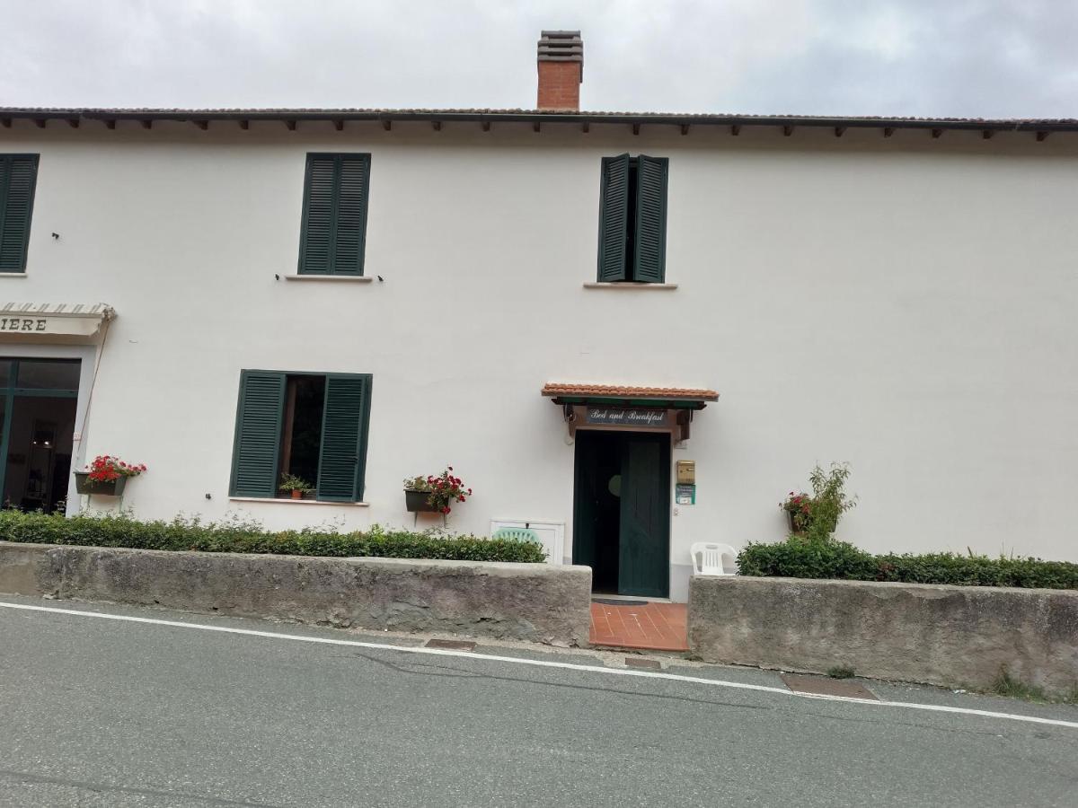 La Vecchia Locanda Кастелнуово ди Вал ди Чечина Екстериор снимка